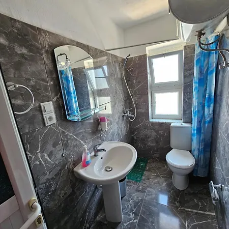 Amar Prefect Ksamil