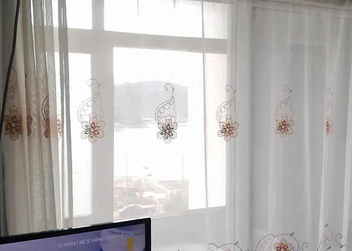 Amar Prefect * 卡萨米尔